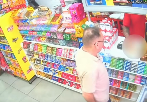 comprando cervejas crianças