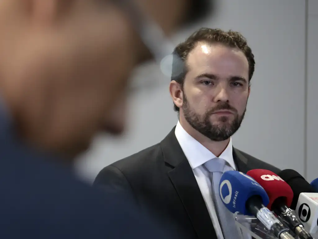 Ministro da Fazenda, Dario Durigan, durante entrevista coletiva.