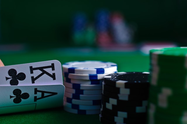 Poker como Conector Social: Unindo Culturas e Pessoas