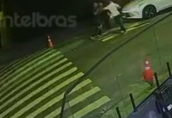 Motorista de aplicativo mata passageiro que abriu porta para vomitar em São Bernardo