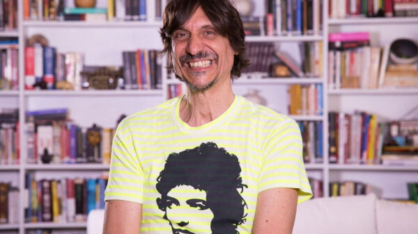 Eduardo Bueno