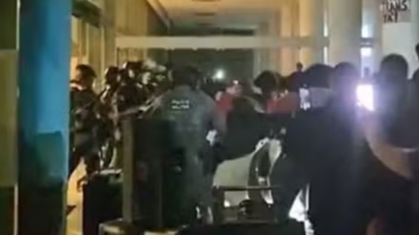 PM para desocupar reitoria da USP