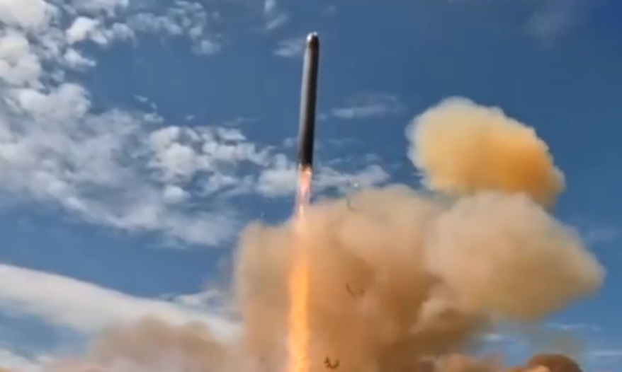 Rússia testa míssil nuclear “Satã II” após fim de acordo com os EUA; ASSISTA!