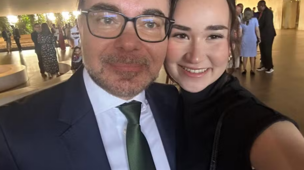 diplomata e filha