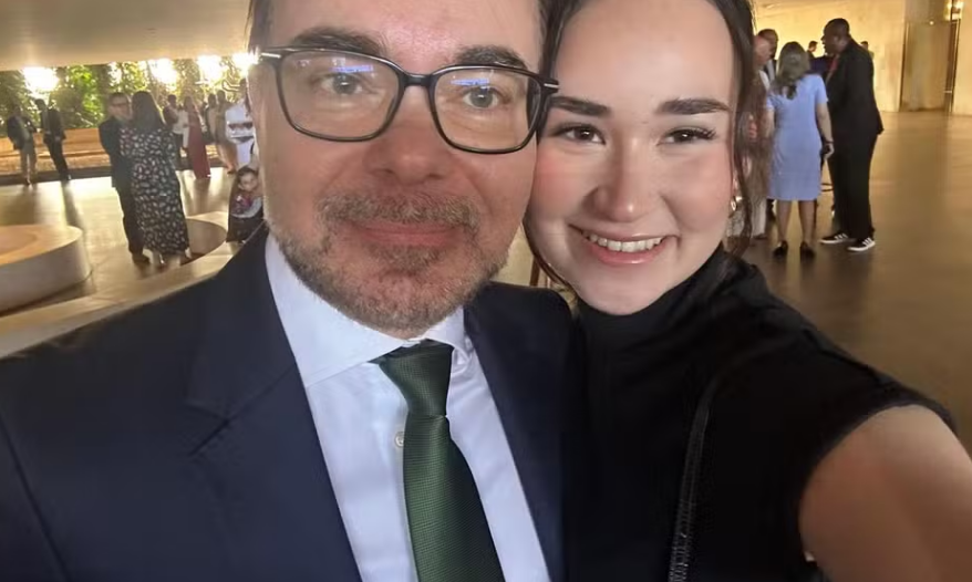 diplomata e filha