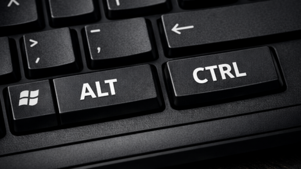 teclas ALT e CTRL