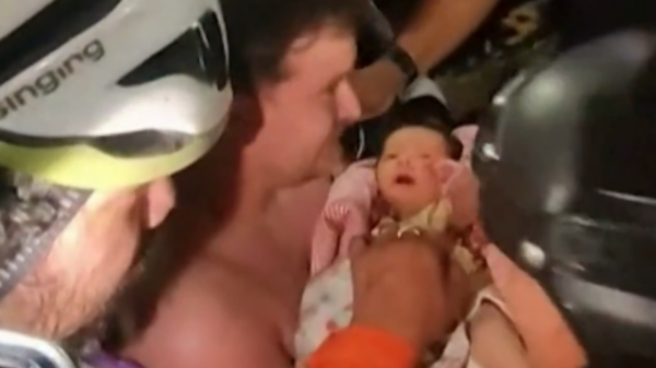Bebê de 18 dias