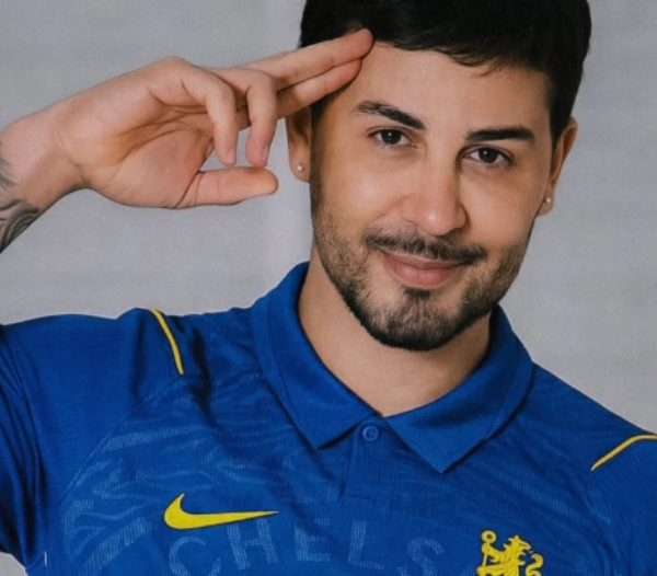 uniforme do Chelsea carlinhos maia