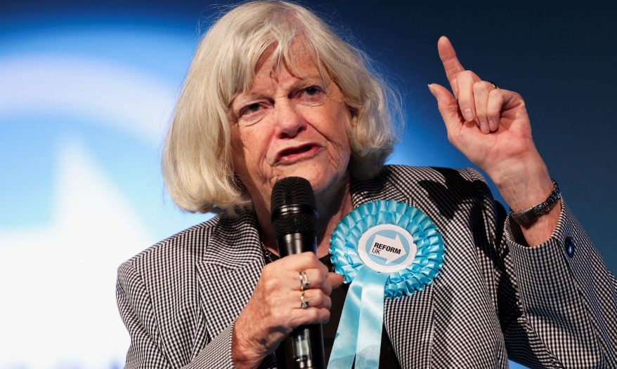Ex-ministra britânica Ann Widdecombe