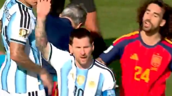 Messi, Cucurella