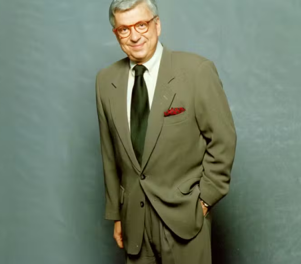 Morre Renato Machado,