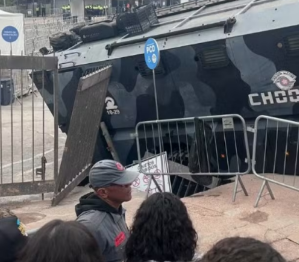 Viatura do Choque