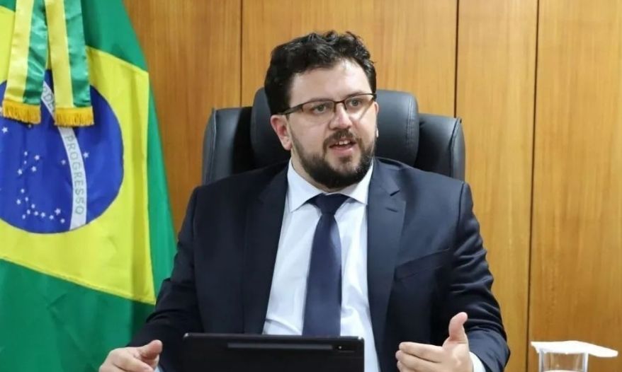 Caso INSS: Ex-assessor de Lula admite que recebeu dinheiro de amiga de Lulinha