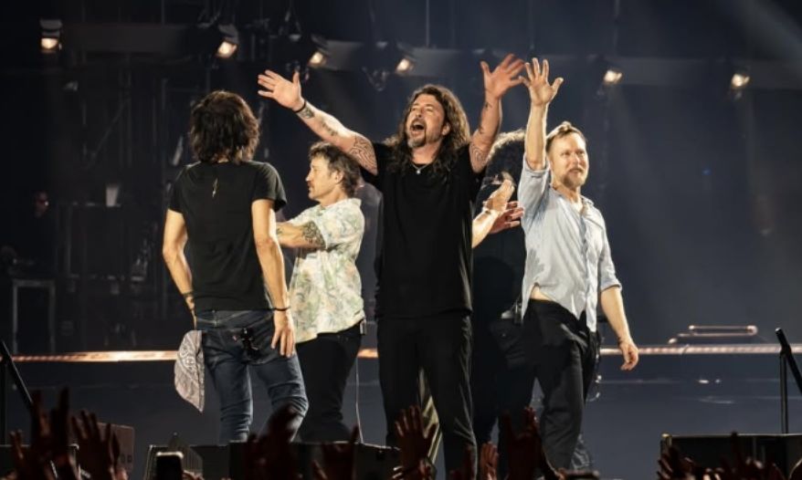Foo Fighters anuncia dois shows no Brasil em 2027; veja datas e preços