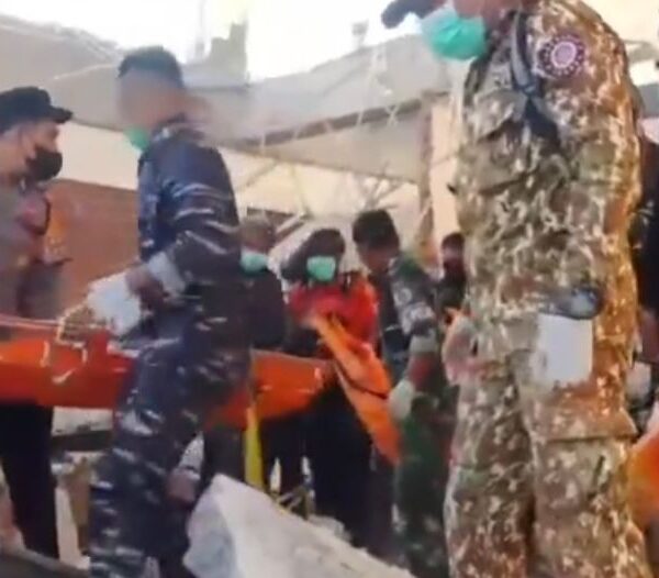 TERREMOTO na indonésia