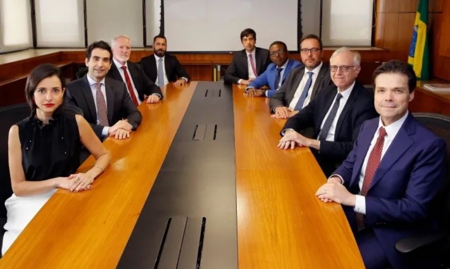 Banco Central corta juros pela 4ª vez seguida e Selic vai a 14%; decisão foi unânime