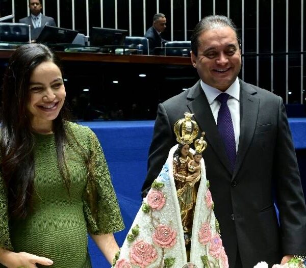 senador e esposa