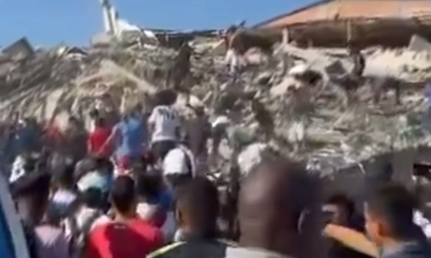 Imagens mostram o rastro de destruição após forte terremoto de 7,4 na Colômbia