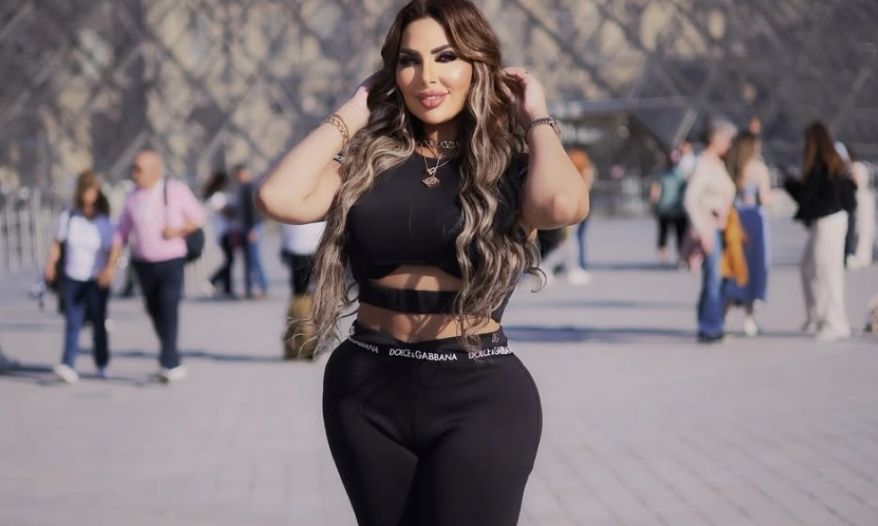 Apresentadora de TV egípcia