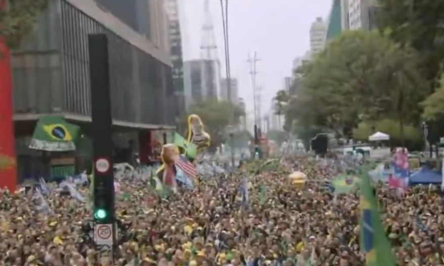 fora moraes