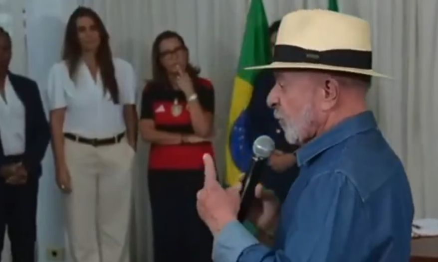 “Os clubes que se virem”, diz Lula sobre proibição das bets