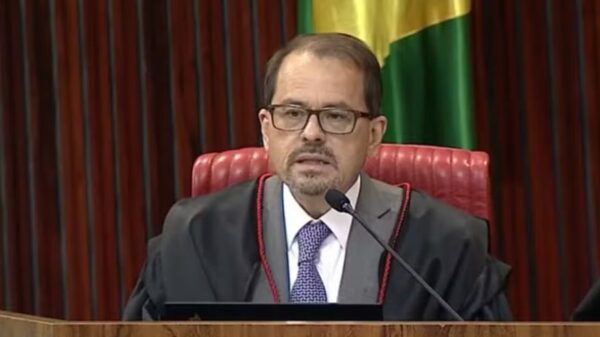 Floriano de Azevedo Marques