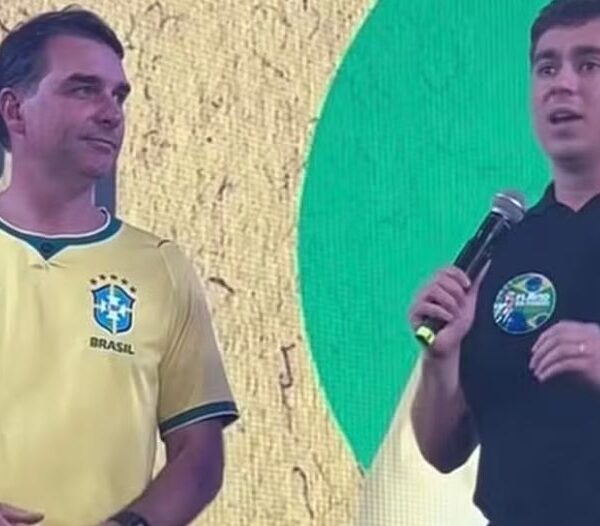 Nikolas e Flávio